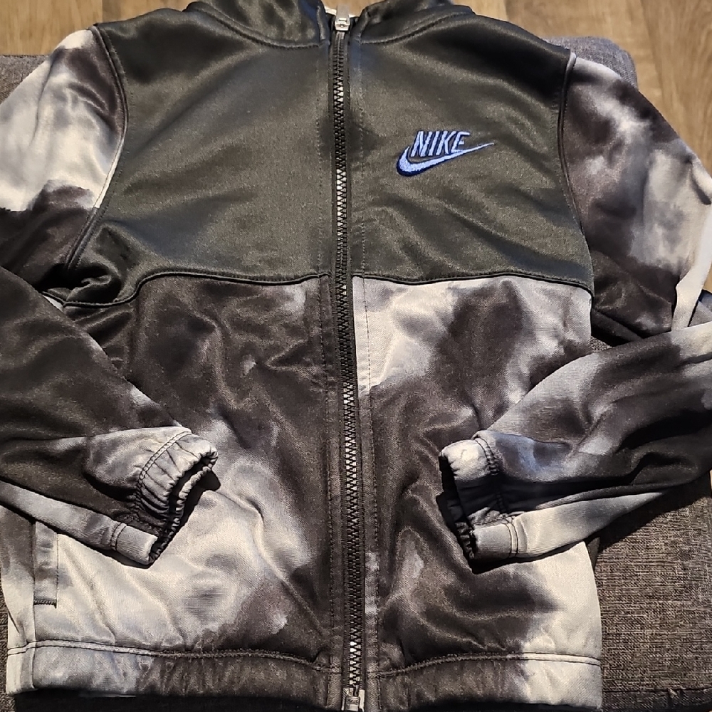 Nike Jacket Kids Black Gray Size 6 Dri-fit Tie Dye Coat Activewear Athletic
